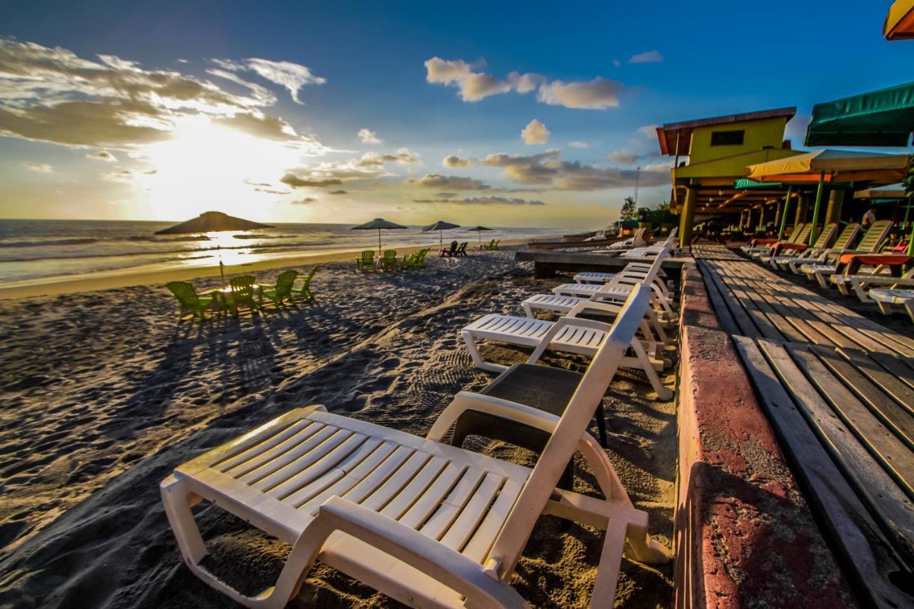 Hotel Estero Y Mar Playa el Pimental Екстериор снимка