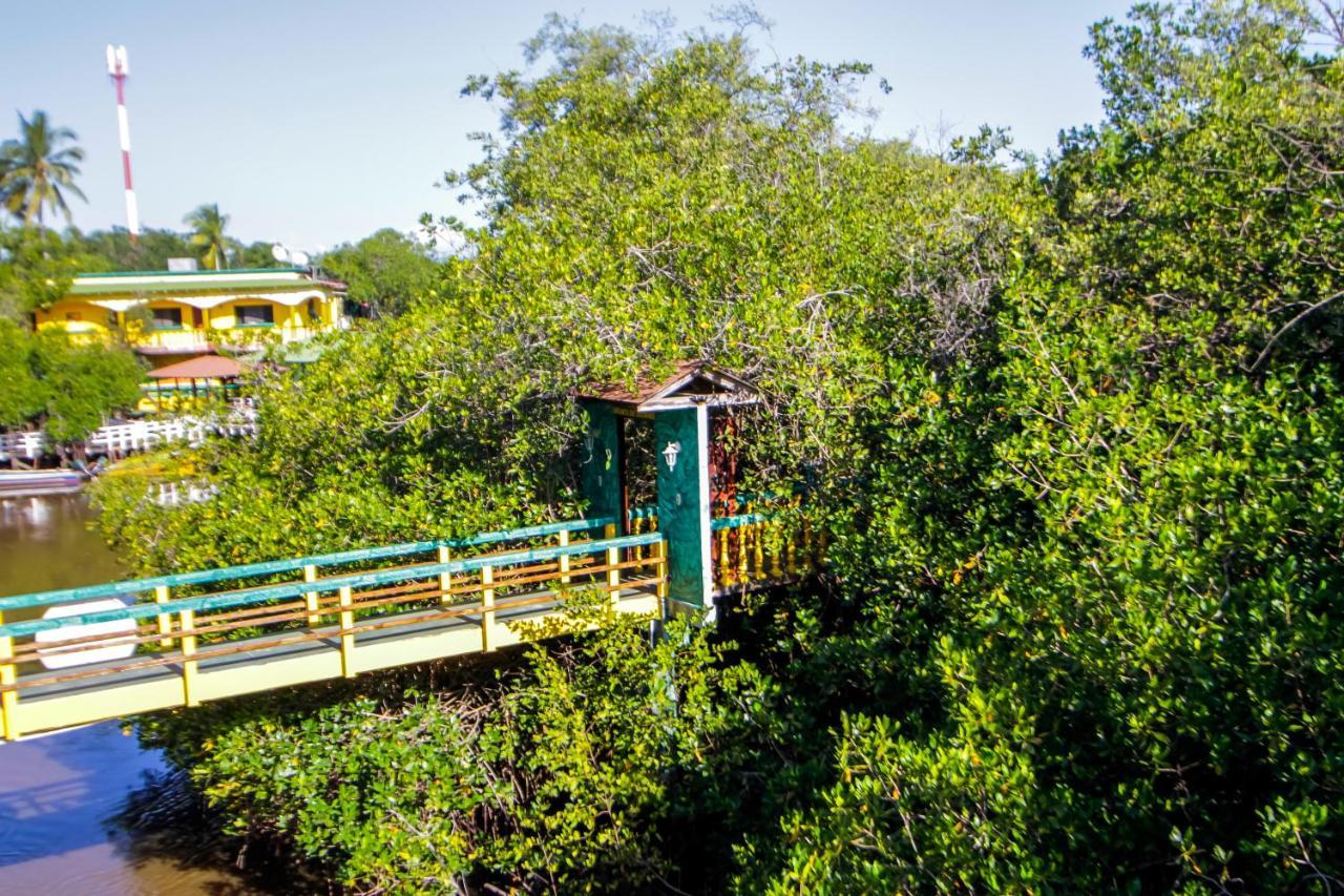 Hotel Estero Y Mar Playa el Pimental Екстериор снимка